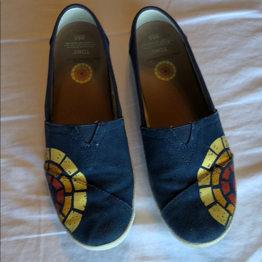 Toms Avalon - Charlize Theron
